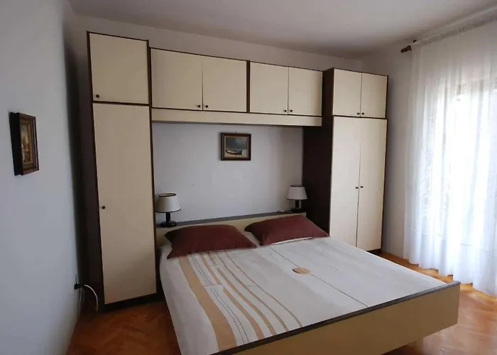 With Parking Space Njivice, Krk - 21869 Njivice