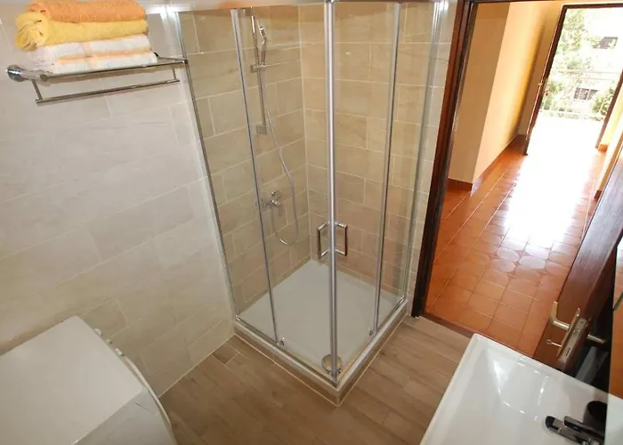 Apartamento With Parking Space Njivice, Krk - 21869 *